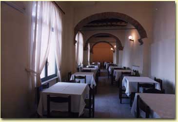 ristorante1.jpg (9843 byte)